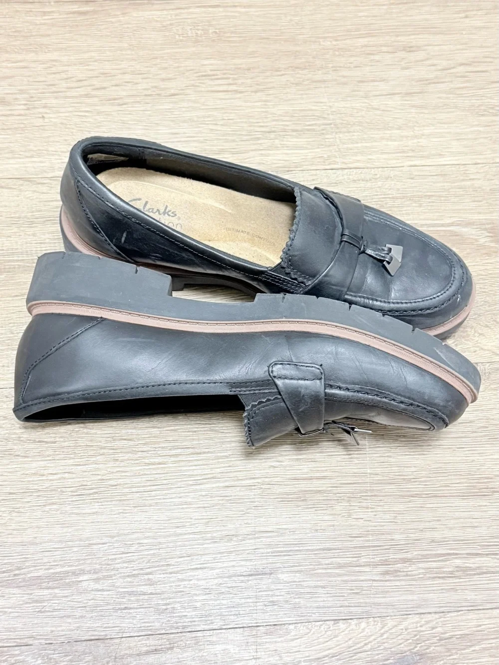 Clarks Gray Leather Tassel Loafers with Contrasting Sole